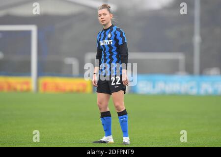 Milan, Italie. 06e décembre 2020. Anna Catelli (#22 Inter) pendant la série UN match féminin entre le FC Inter et l'Académie Saint-Marin Cristiano Mazzi/SPP crédit: SPP Sport Press photo. /Alamy Live News Banque D'Images