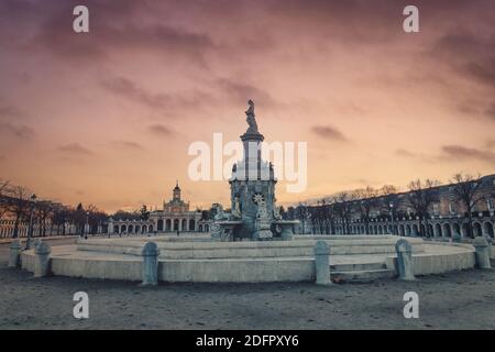 Fontaines des Jardins du Palais Royal d'Aranjuez à Madrid, Espagne Banque D'Images