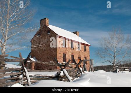 La maison de pierre au champ de bataille national de Manassas en hiver. Banque D'Images