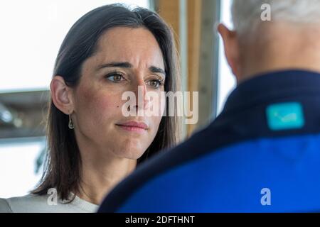 Le sous-ministre français attaché au ministre de la transition écologique et inclusive Brune Poirson sur le PONT AVEN jusqu'au départ de la route du Rhum 2018, le 4 novembre 2018. Photo d'Arnaud Masson/ABACAPRESS.COM Banque D'Images