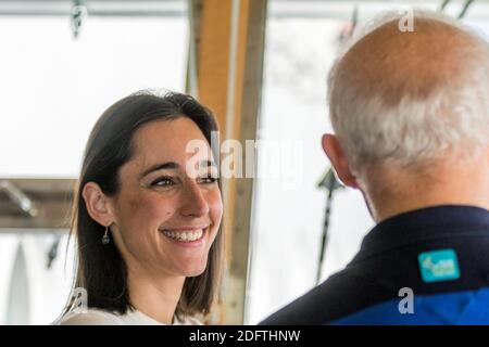 Le sous-ministre français attaché au ministre de la transition écologique et inclusive Brune Poirson sur le PONT AVEN jusqu'au départ de la route du Rhum 2018, le 4 novembre 2018. Photo d'Arnaud Masson/ABACAPRESS.COM Banque D'Images