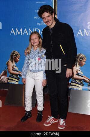 Vincent Lacoste, Isaure Multrier, Jonathan Cohen, Ophelia Kolb, Mikhael hers participant à la première de l'Amanda à Paris, France, le 19 novembre 2018. Photo d'Alain Apaydin/ABACAPRESS.COM Banque D'Images