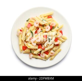 Assiette de pâtes savoureuses aux crevettes et au poivre blanc arrière-plan Banque D'Images