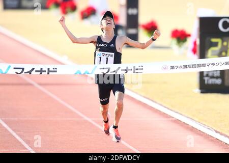 Fukuoka, Japon. 6 décembre 2020. Marathon de Yuya Yoshida : 2020 Marathon international de Fukuoka début et but Stade d'athlétisme Heiwadai à Fukuoka, Japon . Crédit: Naoki Nishimura/AFLO SPORT/Alay Live News Banque D'Images