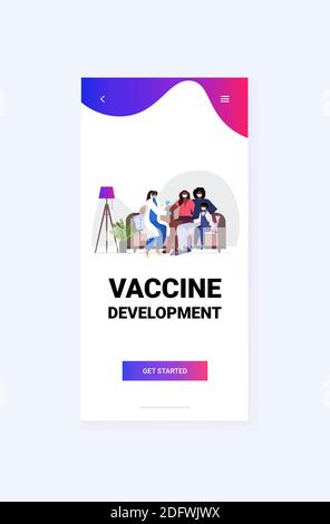 femme médecin vaccinant les patients de la famille afro-américaine dans des masques à lutte contre le coronavirus concept de développement de vaccins vecteur vertical intégral illustration Illustration de Vecteur