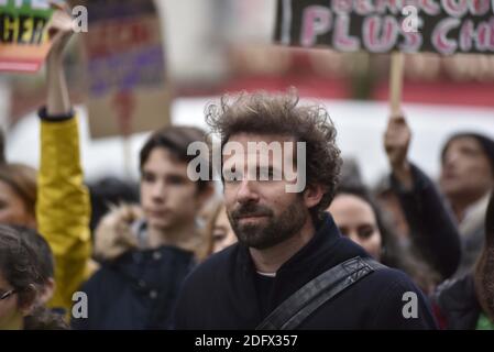 Les militants et manifestants français de l'environnement participent à une marche pour le climat le 8 décembre 2018 à Paris, en France. Photo de Patrice Pierrot/avenir Pictures/ABACAPRESS.COM Banque D'Images