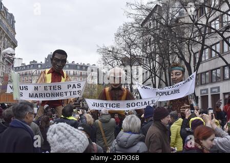 Les militants et manifestants français de l'environnement participent à une marche pour le climat le 8 décembre 2018 à Paris, en France. Photo de Patrice Pierrot/avenir Pictures/ABACAPRESS.COM Banque D'Images