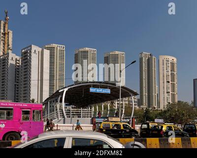 11 Avr 2019 Mahalaxmi gare, entrée, Western Railway Mumbai, Maharashtra, Inde, Asie Banque D'Images