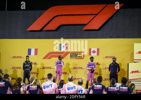 PEREZ Sergio (mex), Racing point F1 RP20, portrait célébrant sa première victoire sur le podium avec OCON Esteban (fra), Renaul / LM Banque D'Images