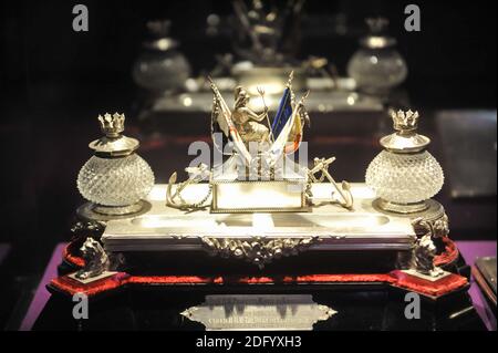 Bucarest, Roumanie - 11 avril 2012 : objets du Trésor roumain à l'intérieur du Musée national d'histoire roumain. Banque D'Images
