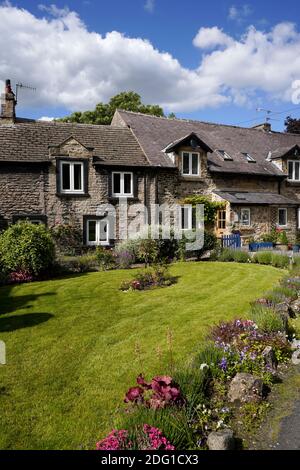 Castleton dans le district de Peak Derbyshire Banque D'Images