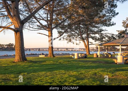 Matin de novembre au parc Mission Bay. San Diego, Californie, États-Unis. Banque D'Images