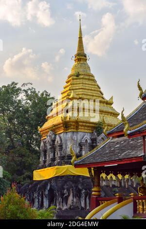 Wat Chiang Man, le plus ancien temple de Chiang Mai. Wat Chiang Man a été construit par Mangrai en 1297 EC comme le premier temple de Chiang Mai, Thaïlande Banque D'Images