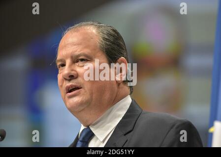 Jean-Christophe Cambadelis, dirigeant du Parti socialiste français (PS), prononce son discours lors de la convention de leadership du PS pour les élections présidentielles et législatives à Mutualite, à Paris, en France, le 5 février 2017. Photo de Yann Korbi/ABACAPRESS.COM Banque D'Images