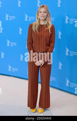 Sienna Miller assiste à la Lost City of Z Photocall lors du 67ème Festival International du film de Berlin (Berlinale) à Berlin, Allemagne, le 14 février 2017. Photo d'Aurore Marechal/ABACAPRESS.COM Banque D'Images