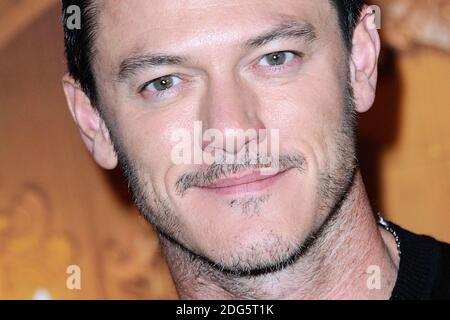 Luke Evans assiste à la première Disney la Belle et la Bete (Beauté et la Bête) à l'Hôtel Meurice à Paris, France, le 20 février 2017. Photo d'Aurore Marechal/ABACAPRESS.COM Banque D'Images