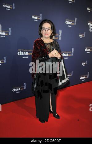 Nana Mouskouri lors de la 42e cérémonie annuelle des Cesar film Awards tenue à la salle Pleyel à Paris, France, le 24 février 2017. Photo d'Alban Wyters/ABACAPRESS.COM Banque D'Images