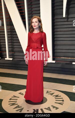 Isabelle Huppert à la Vanity Fair Oscar Party 2017 le 26 février 2017, elle célèbre le 89e prix annuel de l'Académie au Wallis Annenberg Center for the Performing Arts de Los Angeles, CA, USA. Photo de David Niviere/ABACAPRESS.COM Banque D'Images