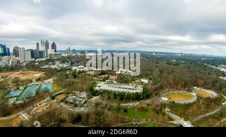 Vue aérienne sur le parc avec vue sur la ville d'atlanta, georgia usa Banque D'Images