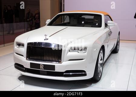 Rolls Royce Dawn est exposé lors du 87e salon international de l'automobile de Genève au centre d'exposition Palexpo à Genève, en Suisse, le 08 mars 2017. Le spectacle est ouvert au public du 9 au 19 mars. Photo de Loona/ABACAPRESS.COM Banque D'Images