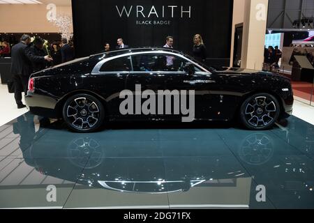 Rolls Royce Wraith est exposé lors du 87e salon international de l'automobile de Genève au parc des expositions Palexpo à Genève, en Suisse, le 08 mars 2017. Le spectacle est ouvert au public du 9 au 19 mars. Photo de Loona/ABACAPRESS.COM Banque D'Images