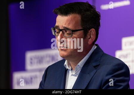 Melbourne, Australie, 26 septembre 2020. Le premier ministre Daniel Andrews s'adresse aux médias lors d'une conférence de presse au Treasury Theatre le 26 septembre 2020 à Melbourne, en Australie. La ministre de la Santé de Victoria, Jenny Mikakos, a démissionné samedi après l'enquête de quarantaine de l'hôtel. Le premier ministre Daniel Andrews a témoigné le dernier jour de l'enquête, vendredi, disant qu'il considérait Jenny Mikakos comme responsable du programme qui a finalement mené à la deuxième vague COVID-19 de Victoria. Crédit : Dave Hewison/Alamy Live News Banque D'Images