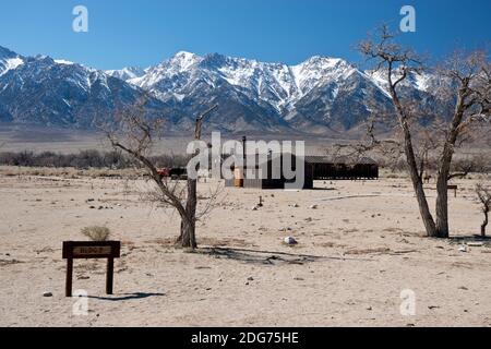 Bloc 14 salle de mess à Manzanar NAT. Site historique, un camp où les Américains japonais ont été internés pendant la Seconde Guerre mondiale à Owens Valley, Californie. Banque D'Images