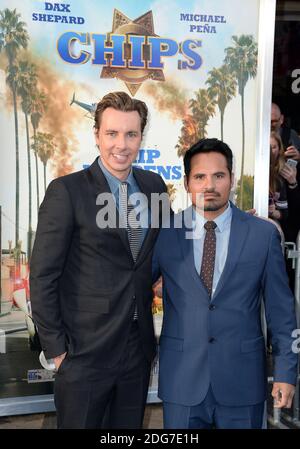 Dax Shepard, Michael Pena assistez à la première de Warner Bros. Pictures Chips au TCL Chinese Theatre le 20 mars 2017 à Los Angeles, CA, Etats-Unis. Photo de Lionel Hahn/ABACAPRESS.COM Banque D'Images