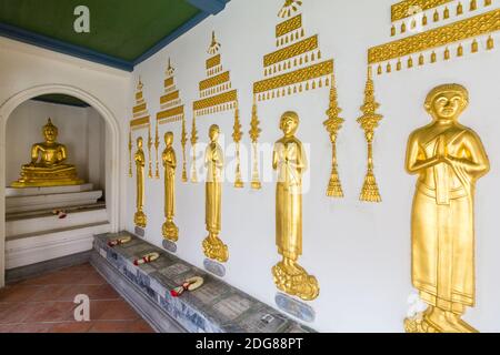 À l'intérieur du parc Wat Borom Niwat à Bangkok, en Thaïlande Banque D'Images