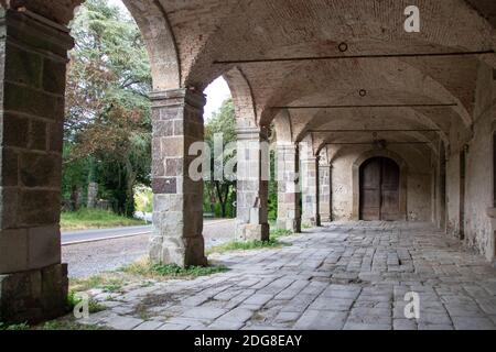 Posta Medicea ou 'Osteria Grossa' conçu par l'architecte grand-ducal Bernardo Buontalenti et situé le long de l'ancien chemin de la via Francigena, a Banque D'Images