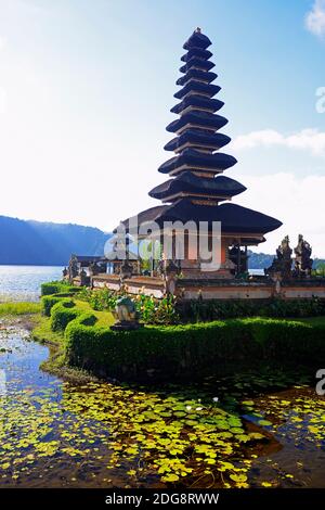 Tempel Pura Ulun Danu Bratan, im Bratansee Zentralbali , von Hochland, Bedugul, Bali, Indonesia Banque D'Images