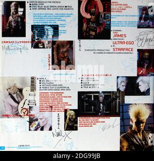 Signature Sigue Spoutnik : 1986. Manches intérieures LP 2 'Flaunt IT' Banque D'Images