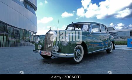 Mercedes-Benz W186 Type 300 1951-1957 Banque D'Images