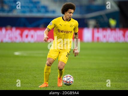 SAINT-PÉTERSBOURG, RUSSIE - DÉCEMBRE 08 : Axel Witsel de Borussia Dortmund lors du match du groupe F de la Ligue des champions de l'UEFA entre Zenit Saint-Pétersbourg et Borussia Dortmund au stade Gazprom Arena le 8 décembre 2020 à Saint-Pétersbourg, en Russie. (Photo par MB Media) Banque D'Images