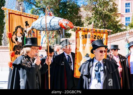 Alegre Cofradía del Entierro de la Sardina-joyeuse Fraternité de la L'enterrement de la Sarde.le 'Burial de la Sarde' est un Célébration de la cérémonie espagnole Banque D'Images