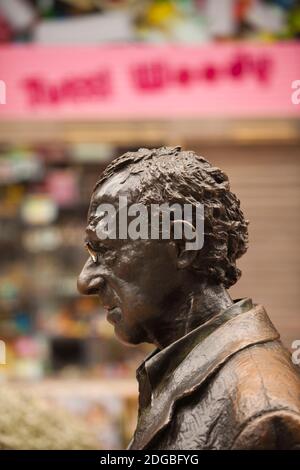 Statue du réalisateur Woody Allen, Oviedo, province des Asturies, Espagne Banque D'Images