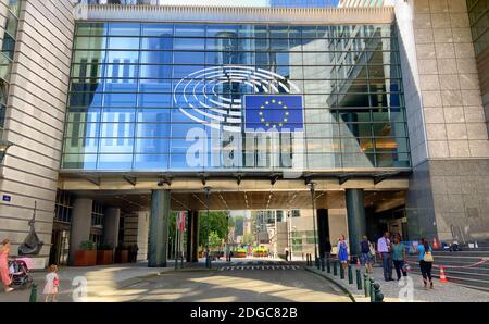 Bruxelles, Belgique, juin 2019, bâtiment moderne du Parlement européen dans le quartier européen de Bruxelles, Belgique. Banque D'Images