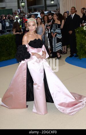 Zoe Kravitz participant au Metropolitan Museum of Art Costume Institute Averment Gala 2017, à New York, Etats-Unis, le 01 mai 2017. Photo d'Aurore Marechal/ABACAPRESS.COM Banque D'Images