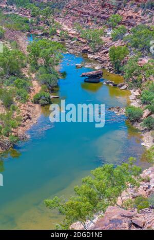 Rivière Murchison traversant le parc national de Kalbarri en Australie guettez les faucons Banque D'Images