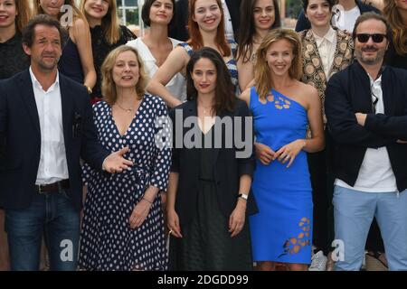 Stephane de GROODT, Marie GALLAIN, Marie KREMER, Patrick RIDEMONT et Cecile TELERMAN lors d'une photo pour ADAMI (talents français) dans le cadre du 70e Festival international du film de Cannes, au Palais des Festivals de Cannes, dans le sud de la France, le 22 mai 2017. Photo de Nicolas Genin/ABACAPRESS.COM Banque D'Images