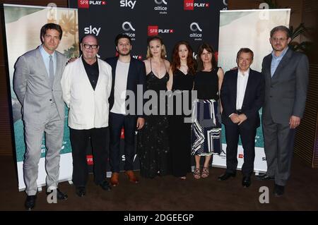 Kris Thykier, Paul McGuinness, Dimitri Leonidas, Julia Stiles, Roxane Duran, Lisa Marshall, Alain Weill et Foz Allan à l'occasion de la première Riviera-la Serie au Cinéma Elysees Biarritz à Paris, France, le 14 juin 2017. Photo de Jerome Domine/ABACAPRESS.COM Banque D'Images