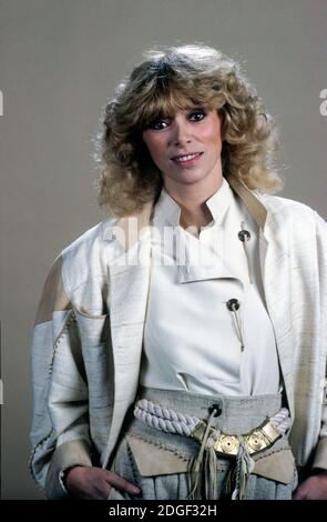 Exclusif - photo de dossier de l'actrice Mireille Darc est décédée à 79 ans. Photo par APS Medias/ABACAPRESS.COM Banque D'Images