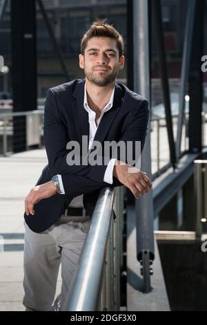 Jean-Christophe Yanne pose pour des photos à Genève, Suisse, le 17 mai 2017. Photo de Loona/ABACAPRESS.COM Banque D'Images