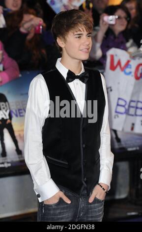 Justin Bieber arrivant à la première européenne de son film ne jamais dire jamais, l'O2 Arena, Londres. Banque D'Images