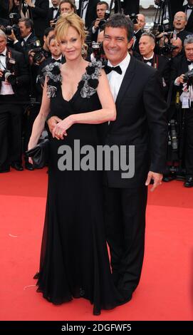 Antonio Banderas et Melanie Griffith arrivant au Festival de Cannes première de nuit d'ouverture de minuit à Paris, Festival de Palais, Cannes. Banque D'Images