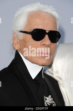 Karl Lagerfeld arrivant au gala du Cinéma amfAR contre le SIDA, Hôtel du Cap, Eden Roc, Antibes. Banque D'Images