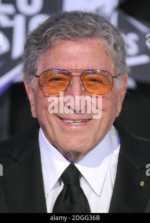 Tony Bennett arrive aux MTV Video Music Awards 2011 au Nokia Theatre L.A. EN DIRECT le 28 août 2011 à Los Angeles, Californie. Banque D'Images