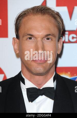 Le Dr Christian Jessen arrive aux TV Choice Awards 2011, le Savoy de Londres. Banque D'Images