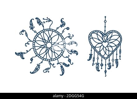 Dreamcatcher cercle et coeur avec des plumes. Ensemble de rêveurs à plumes tribales. Illustration vectorielle en style doodle Illustration de Vecteur