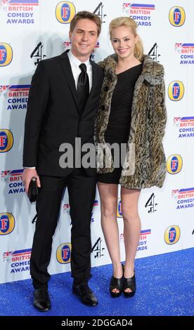 Joe Thomas et Hannah Tointon arrivent aux British Comedy Awards 2011, Fountain Studios, Wembley, Londres. Banque D'Images
